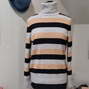 F&F Women's CashmereTurtle neck Sweater - Black, Gray, Tan Stripes